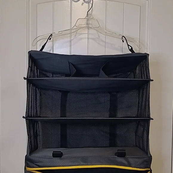 Biaggi Gray and Yellow Hanging Organizer - Picture 4 of 6